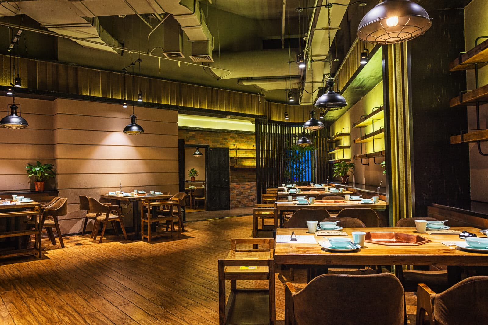Restaurant dining room