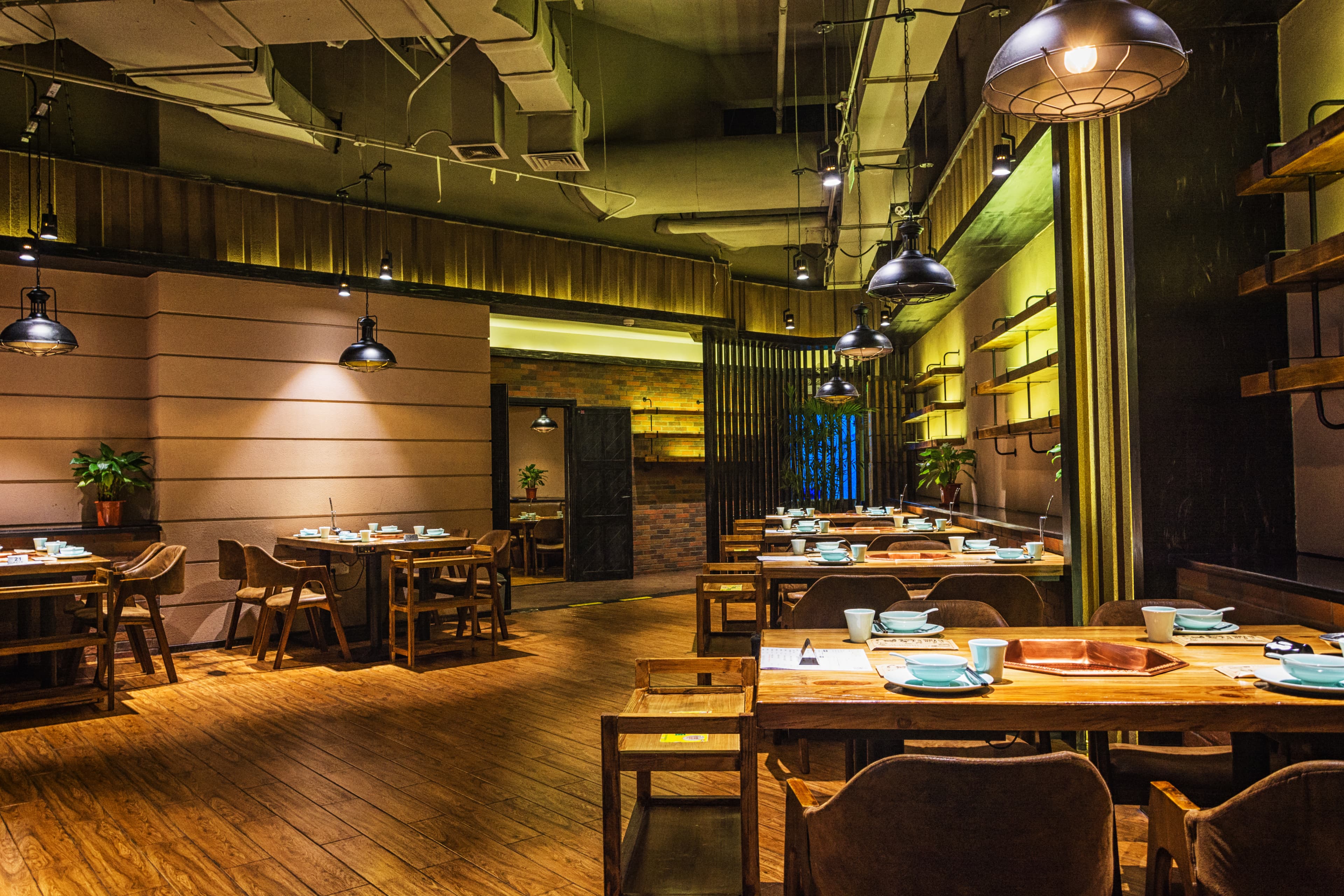 Restaurant dining room